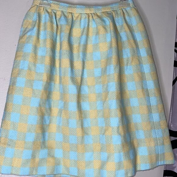 Vintage 1970s yellow and blue checkered mini skirt, size extra small/24” - Picture 3 of 12
